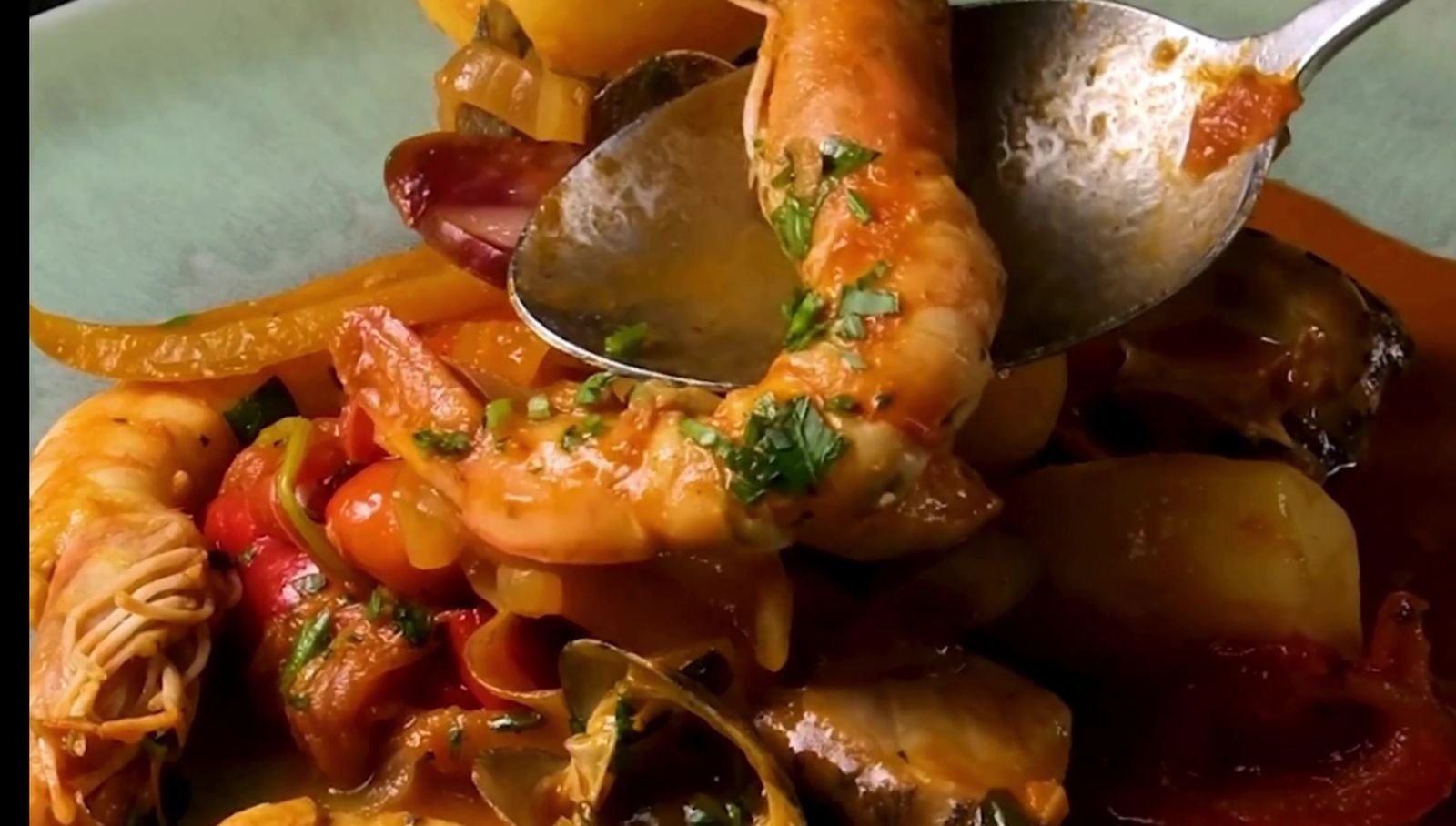 Cataplana de garoupa com gambas